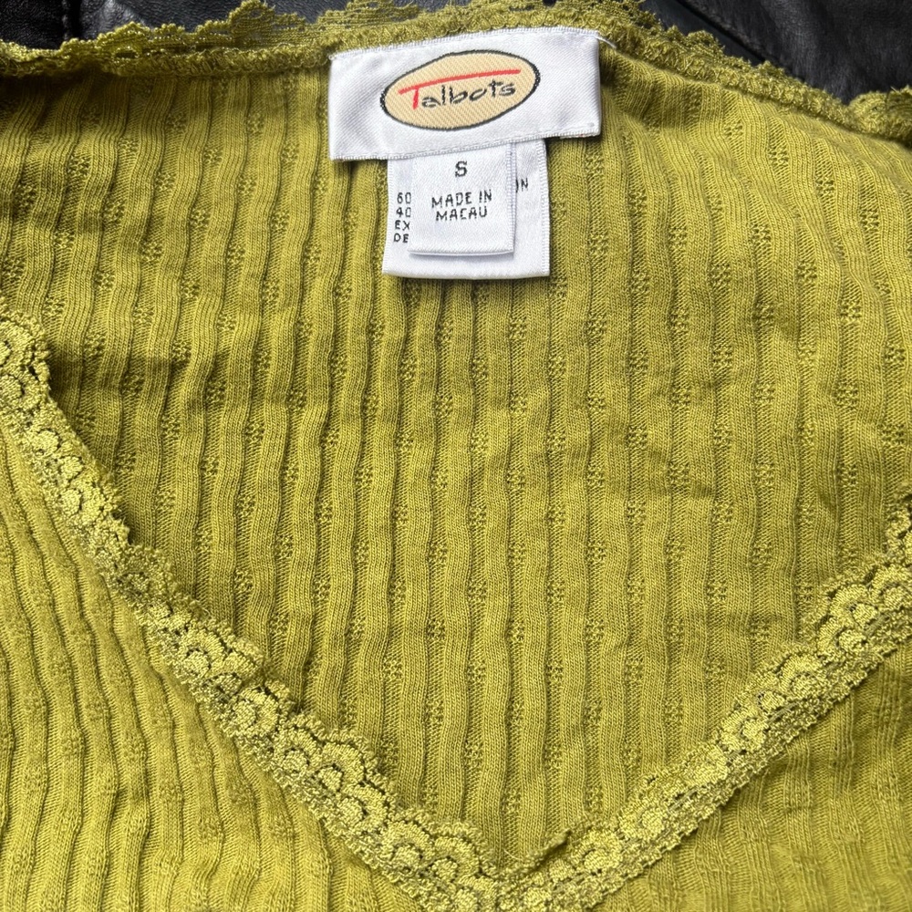 Vintage Talbots Green Ribbed Top - Picture 4 of 5